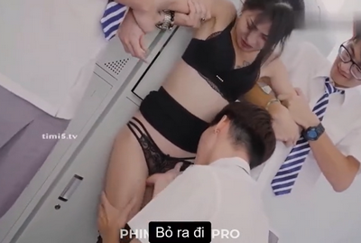 Hiếp dâm tập thể cô giáo bộ môn dâm đãng bướm dâm Chen Kexin